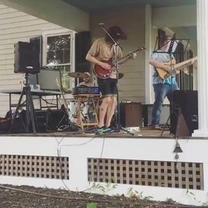 Meet your Posher, Connor